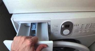 Kur un cik daudz pulvera vajadzētu ievietot veļas mašīnā?