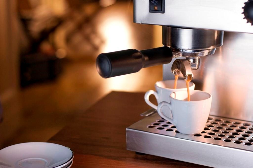 ¿Cuáles son los tipos de cafeteras y cafeteras para el hogar: sus ventajas, desventajas y diferencias?