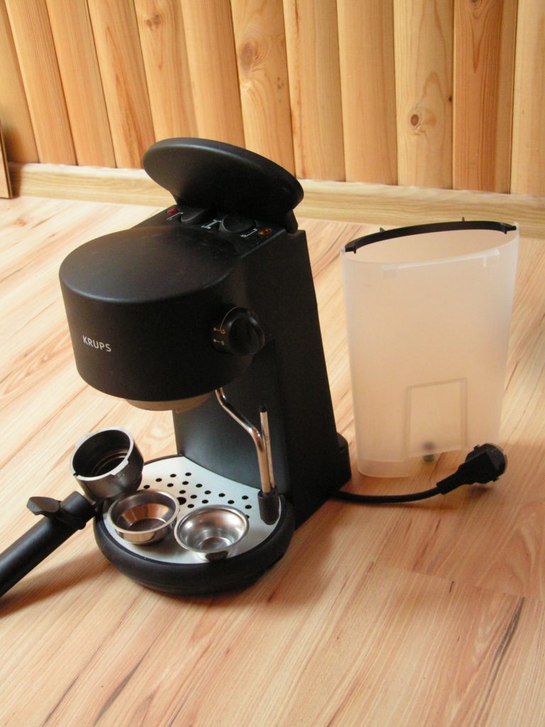 Các loại máy pha cà phê và máy pha cà phê cho gia đình là gì: ưu và nhược điểm của chúng