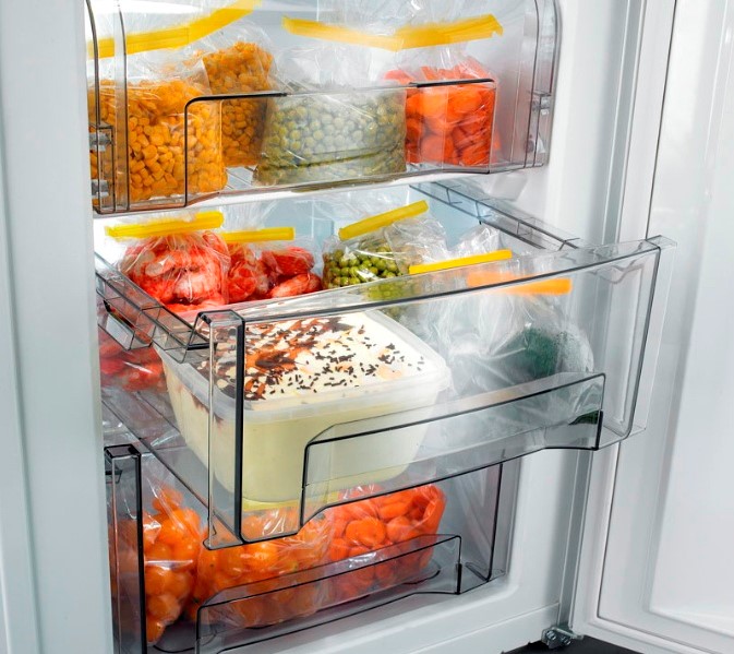 Cómo configurar y conectar el congelador, cómo encender el congelador después de descongelar
