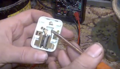 Comment démarrer un compresseur de réfrigérateur coincé sans relais - caractéristiques d'un dispositif de relais et d'un compresseur