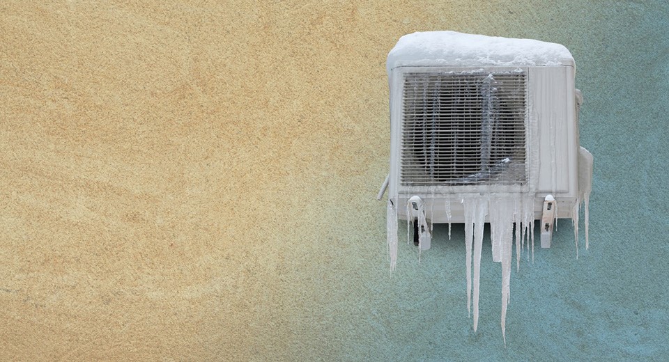 Cómo debería funcionar el ventilador del acondicionador de aire: el principio de funcionamiento del dispositivo y las causas del mal funcionamiento