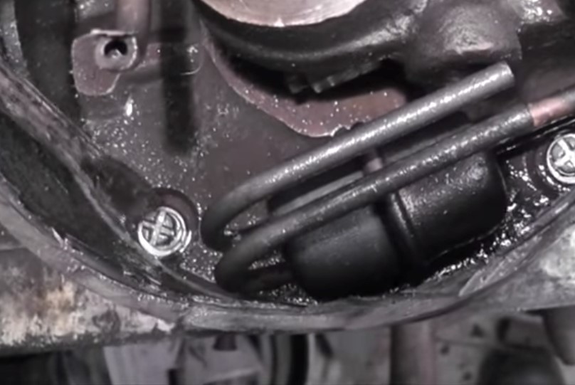Hoe de compressor zonder een molen uit de koelkast te verwijderen en te demonteren