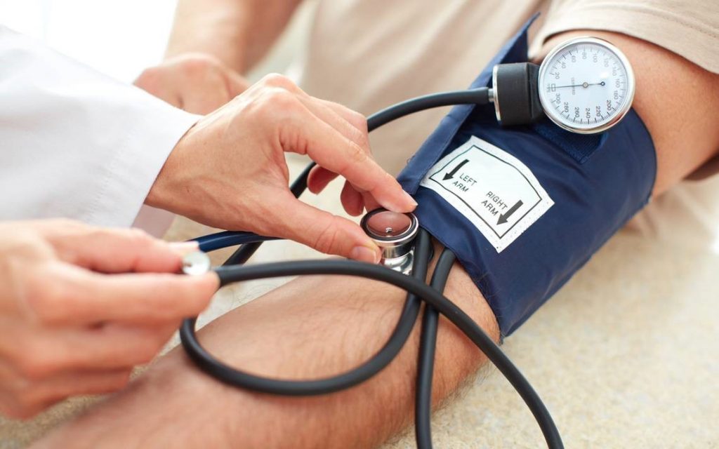 Mekanisk blodtrycksmätare för hemmabruk: ranking av de bästa modellerna