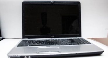 Co zrobić, jeśli laptop sam się wyłącza