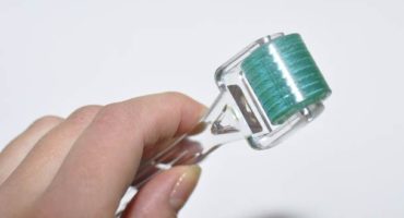 Mesoscooter för hår hemma - hur man använder mot håravfall