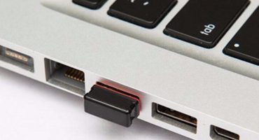 Conecte un mouse inalámbrico a una computadora portátil