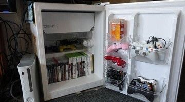 Vecā ledusskapja un citu piederumu iznīcināšana no novecojušas ierīces